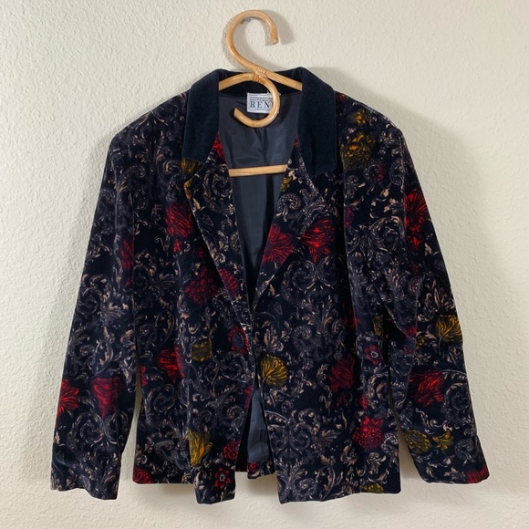 Vintage crushed velvet floral blazer made in Italy - Picture 1 of 8
